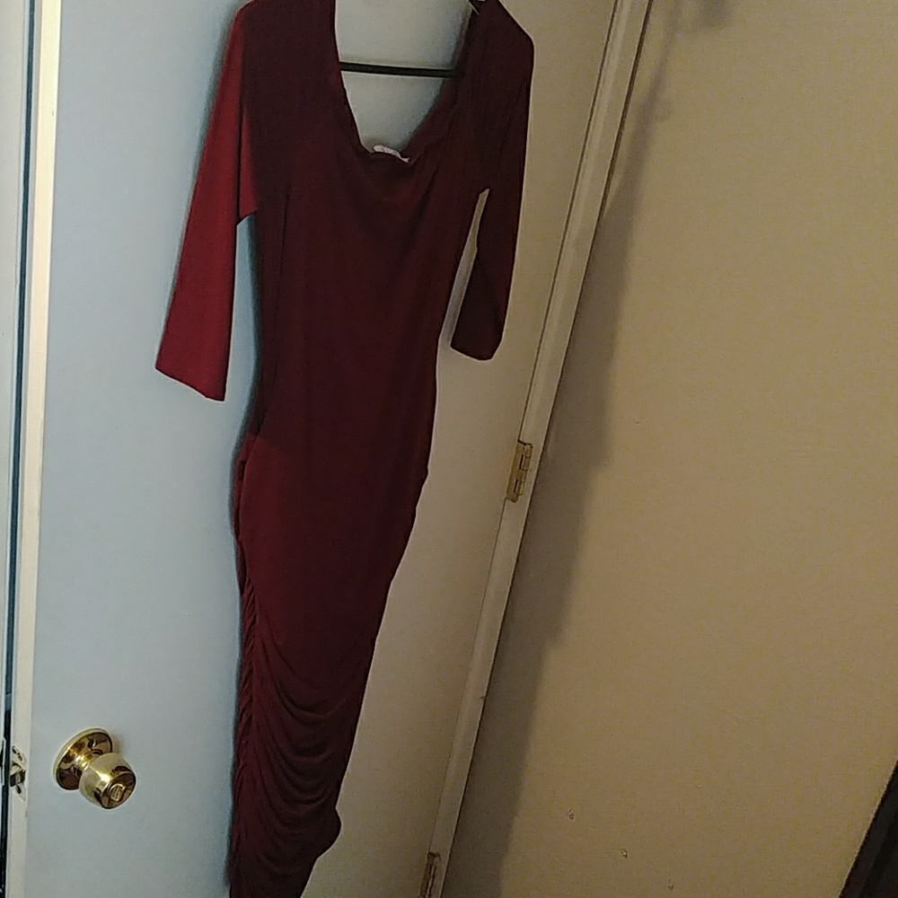 Dress - Picture 2 of 2